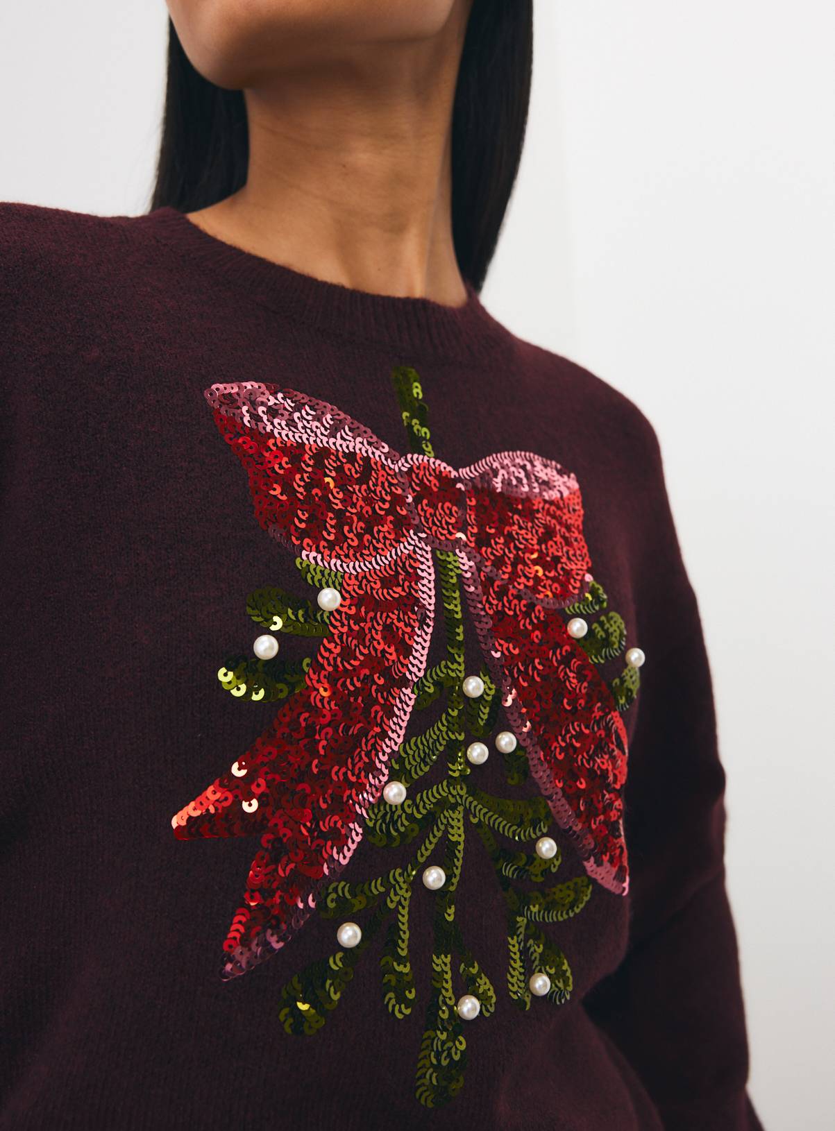 Dark Red Christmas Sequin Bow & Mistletoe Jumper XL - Image 3